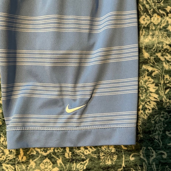Men's Nike Golf Polo Shirt Size L Blue Striped Clearance - Picture 5 of 5